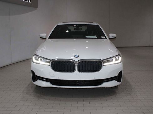 Certified 2022 BMW 530i w/ Premium Package image 8