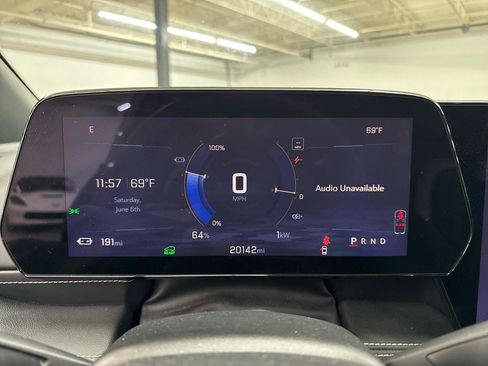Used 2024 Chevrolet Blazer EV LT AWD/4WD image 14