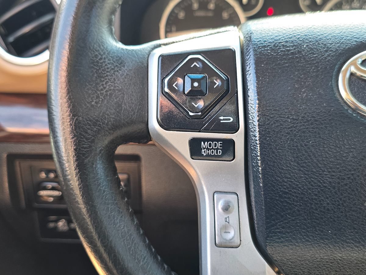 Used 2016 Toyota Tundra Limited AWD/4WD image 31