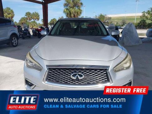 Used 2018 INFINITI Q50 Luxe image 11