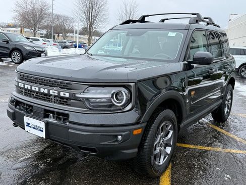 Used 2023 Ford Bronco Sport Badlands image 8