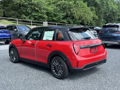 Used 2025 MINI Cooper S image 3