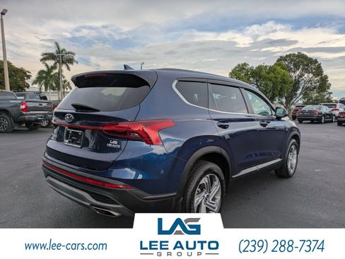 Used 2022 Hyundai Santa Fe SE FWD image 3