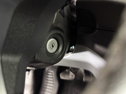 Used 2019 Ford Transit 250 Base image 21