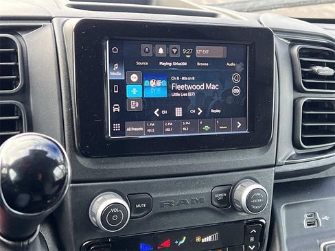 Used 2024 RAM ProMaster 1500 w/ Convenience Group image 17