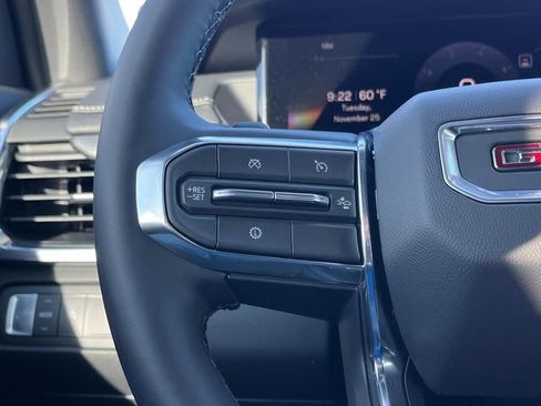 New 2026 GMC Acadia Elevation image 28