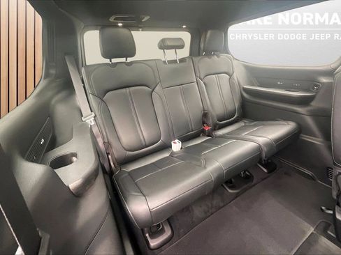 New 2026 Jeep Grand Wagoneer Limited AWD/4WD image 26