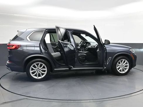 Used 2020 BMW X5 xDrive40i w/ Convenience Package AWD/4WD image 40