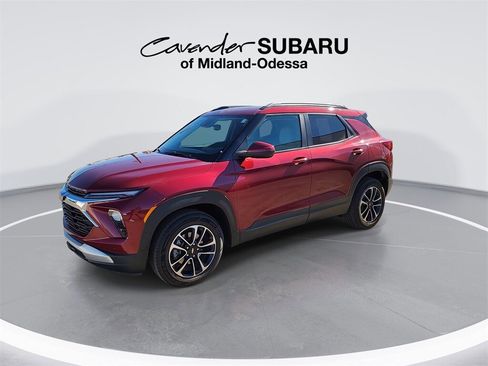 Used 2024 Chevrolet TrailBlazer LT image 4