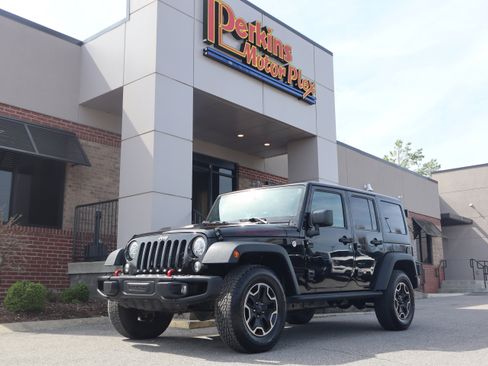 Used 2017 Jeep Wrangler Unlimited Rubicon image 29