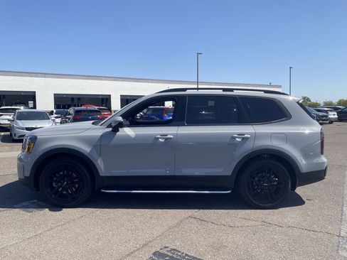 Certified 2024 Kia Telluride SX Prestige X-Line AWD/4WD image 3