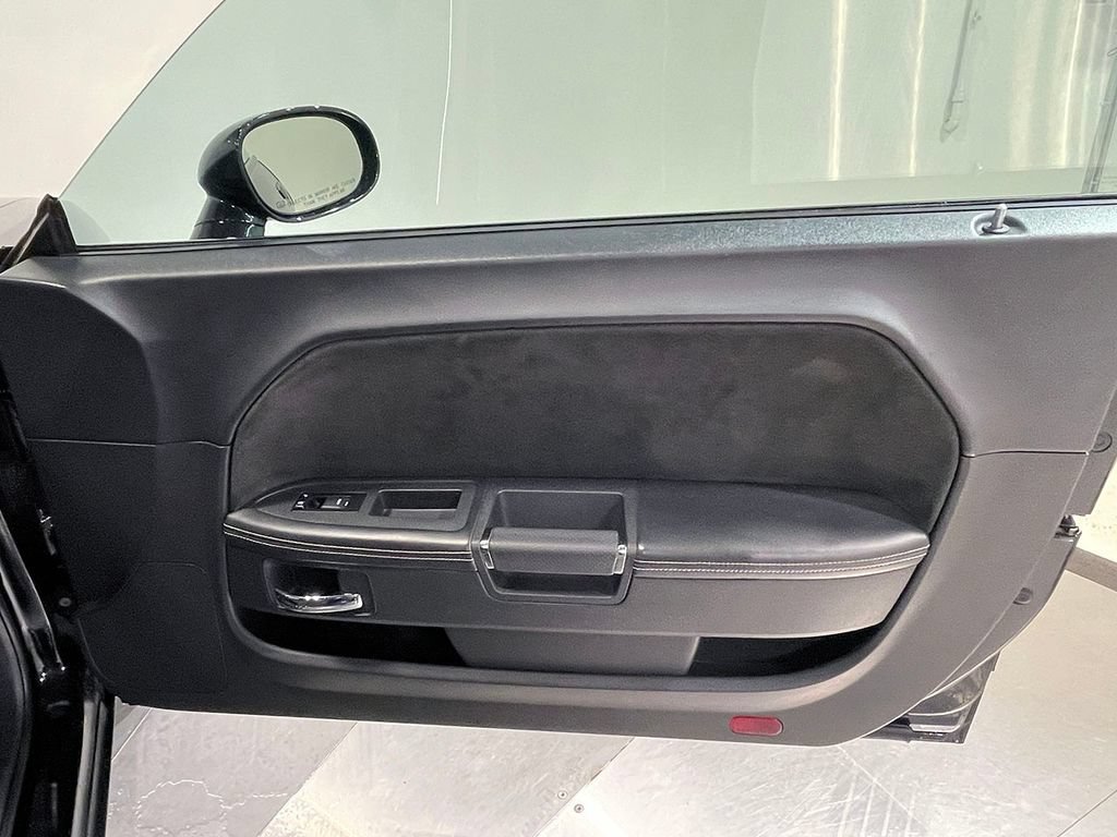 Used 2013 Dodge Challenger SRT8 w/ Harman Kardon Audio Group RWD image 55