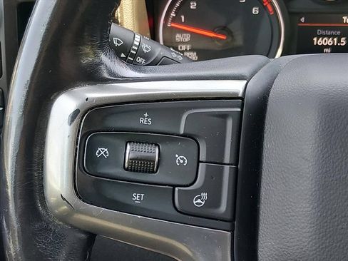 Used 2021 Chevrolet Silverado 1500 LT AWD/4WD image 24