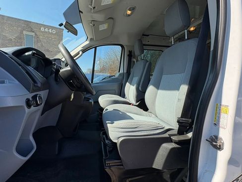 Used 2015 Ford Transit 250 130 Low Roof w/ Exterior Upgrade Package image 2