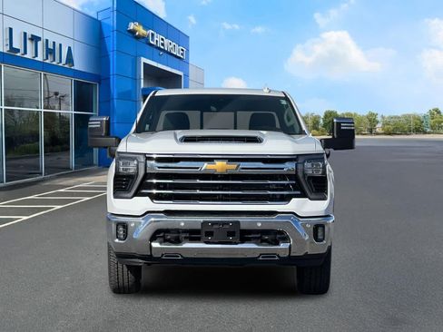 New 2026 Chevrolet Silverado 2500 LTZ w/ LTZ Premium Package AWD/4WD image 9