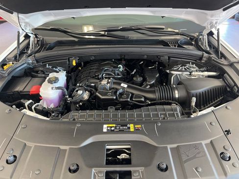 New 2025 Jeep Grand Cherokee Altitude image 31