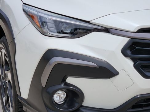 Used 2024 Subaru Crosstrek 2.5i Limited w/ Crosstrek Mirror Package AWD/4WD image 9