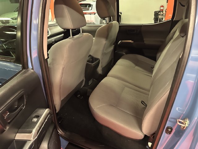 Certified 2019 Toyota Tacoma SR5 AWD/4WD image 13