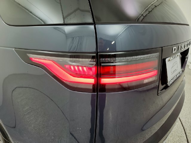 New 2026 Land Rover Discovery Limited Edition AWD/4WD image 35