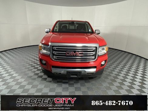 Used 2015 GMC Canyon SLT image 2