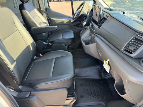 New 2026 Ford Transit 250 148 Medium Roof image 15