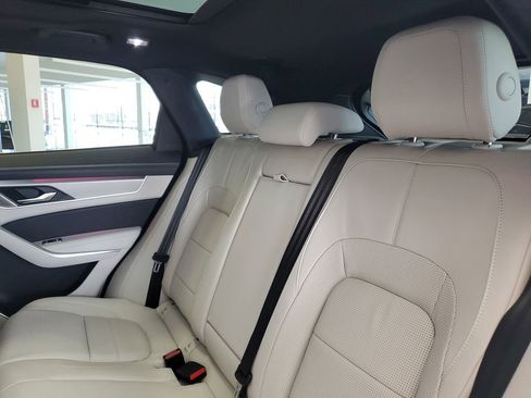 New 2026 Jaguar F-PACE R-Dynamic S image 28