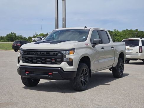 New 2026 Chevrolet Silverado 1500 Custom Trail Boss AWD/4WD image 2
