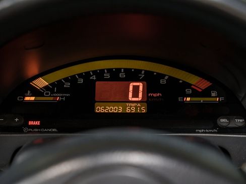 Used 2000 Honda S2000 image 18