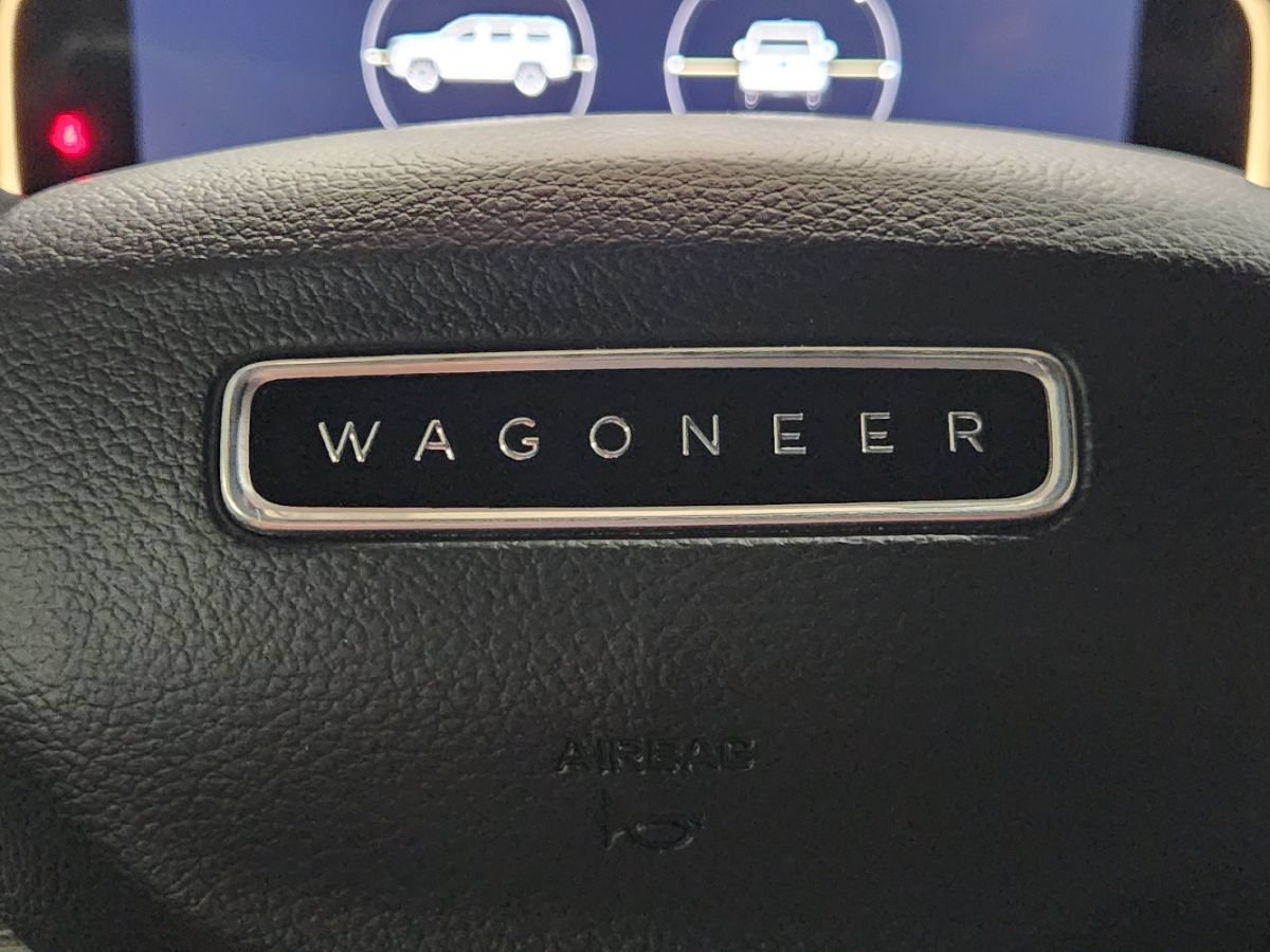 Used 2022 Jeep Wagoneer Series III w/ Flexible Seating Group AWD/4WD image 47