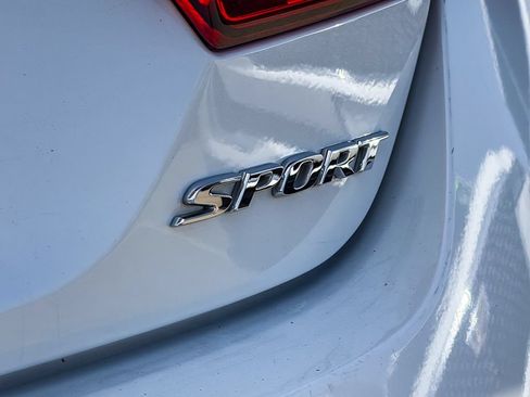 Used 2021 Honda Accord Sport image 11