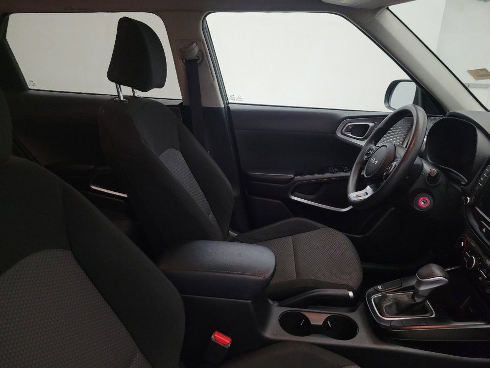 Used 2022 Kia Soul LX w/ Technology Package FWD image 21