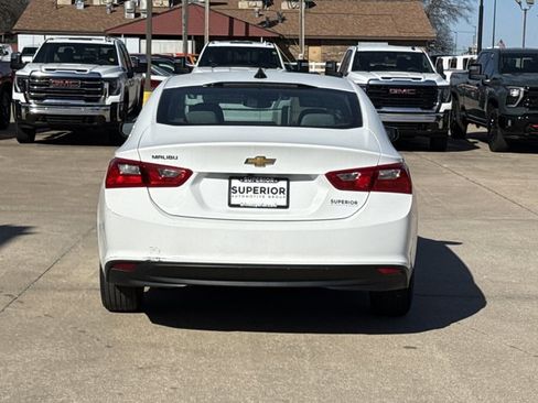 Used 2023 Chevrolet Malibu LS image 4