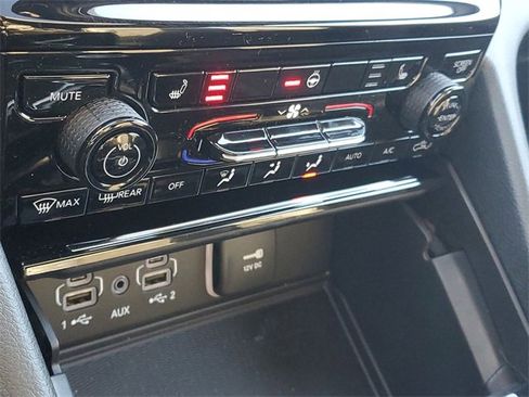 New 2025 Jeep Grand Cherokee L Altitude image 28