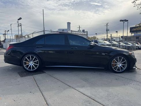 Used 2016 Mercedes-Benz S 63 AMG 4MATIC Sedan w/ Driver Assistance Package image 4
