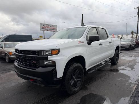 Used 2020 Chevrolet Silverado 1500 Custom Trail Boss w/ Custom Convenience Package AWD/4WD image 3