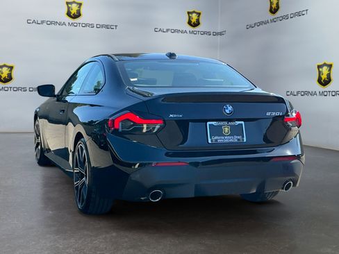 Used 2023 BMW 230i xDrive Coupe w/ Premium Package image 7