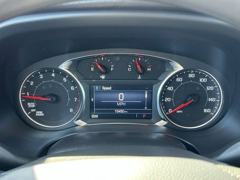 Used 2023 GMC Acadia SLE w/ Driver Convenience Package image 19