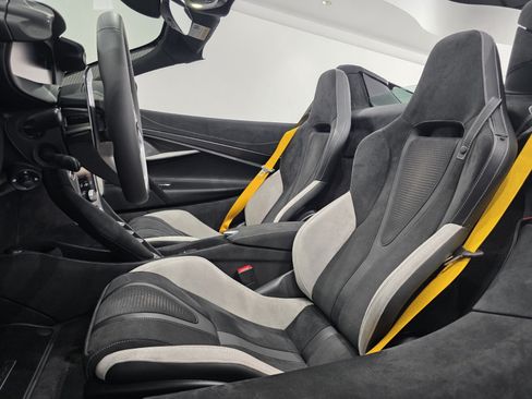 New 2027 McLaren 750S Spider RWD image 8