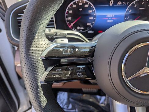 Used 2024 Mercedes-Benz GLS 450 4MATIC image 22