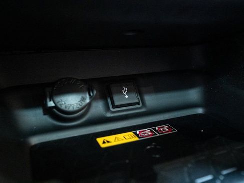 Certified 2022 Toyota RAV4 XLE Premium image 30