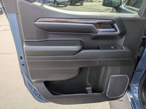 Used 2024 GMC Sierra 1500 Elevation image 28