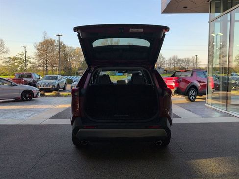 Used 2020 Toyota RAV4 Limited image 5