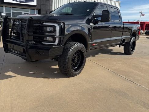 Used 2024 Ford F350 King Ranch w/ Chrome Package image 2