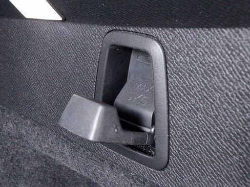 Used 2021 Volvo XC90 T8 Inscription Expression w/ Protection Package Premier image 35