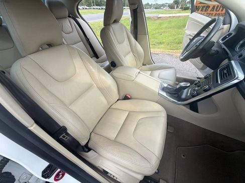 Used 2013 Volvo S60 T5 FWD image 26