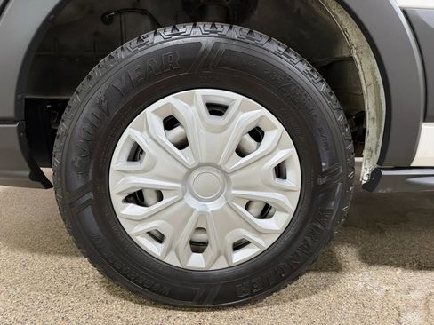 Used 2016 Ford Transit 350 XL image 50