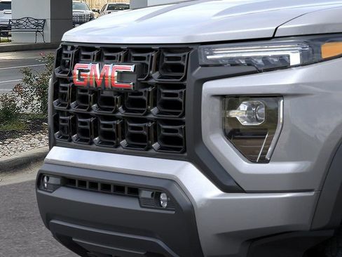 New 2026 GMC Canyon Elevation w/ Convenience Package image 13