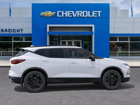 New 2026 Chevrolet Blazer LT w/ Convenience Package FWD image 5