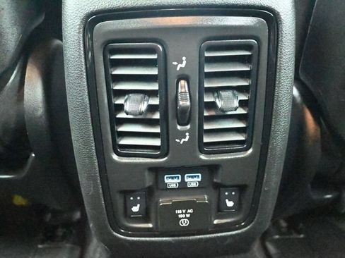 Used 2022 Dodge Durango R/T RWD image 24
