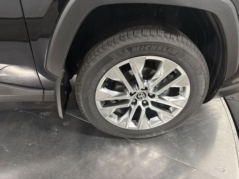 Used 2025 Toyota RAV4 XLE Premium image 14